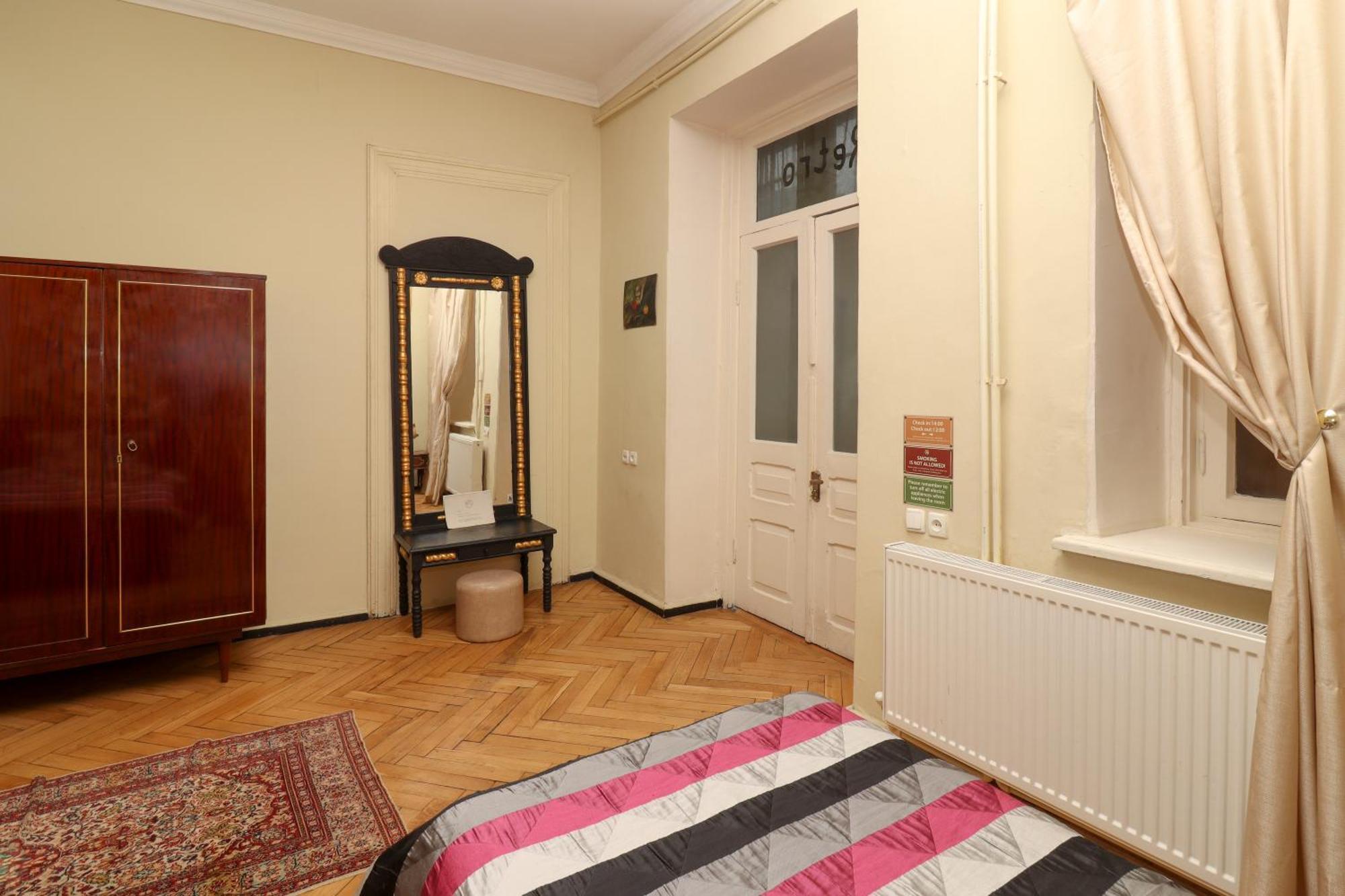 Leon Rooms Tbilisi Exterior foto